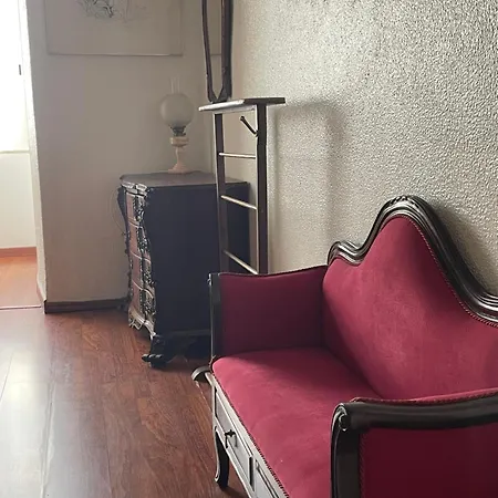 The Little Stairways 아파트